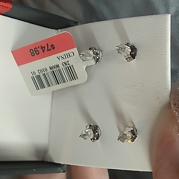 Cultured Freshwater Pearl and Sapphire earrings in sterling silver. - Picture 4 of 4